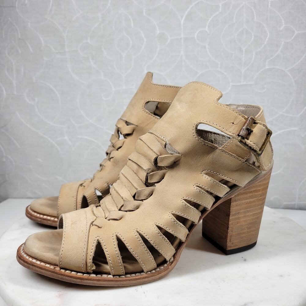 Freebird by Steven Bongo Sandals Womens 10 Taupe Leather Suede Gladiator Strappy